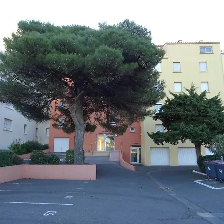 Languedoc Immobilier Vue Mer Face Plage Parking - Pt124 Agde